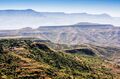 Lalibela-Ort, hohe Berge-tiefe Täler